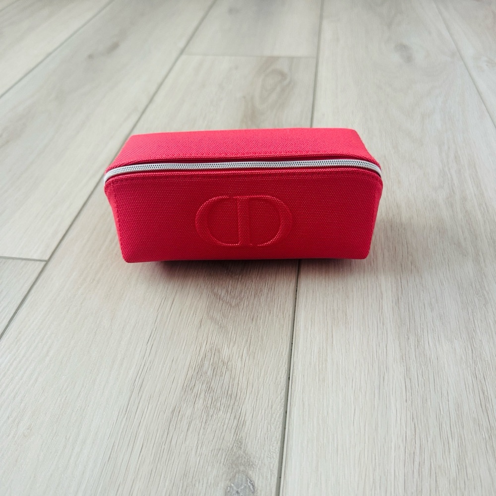 Dior Beauté Trousse Pouch Silver Hardware NIB - Picture 2 of 5